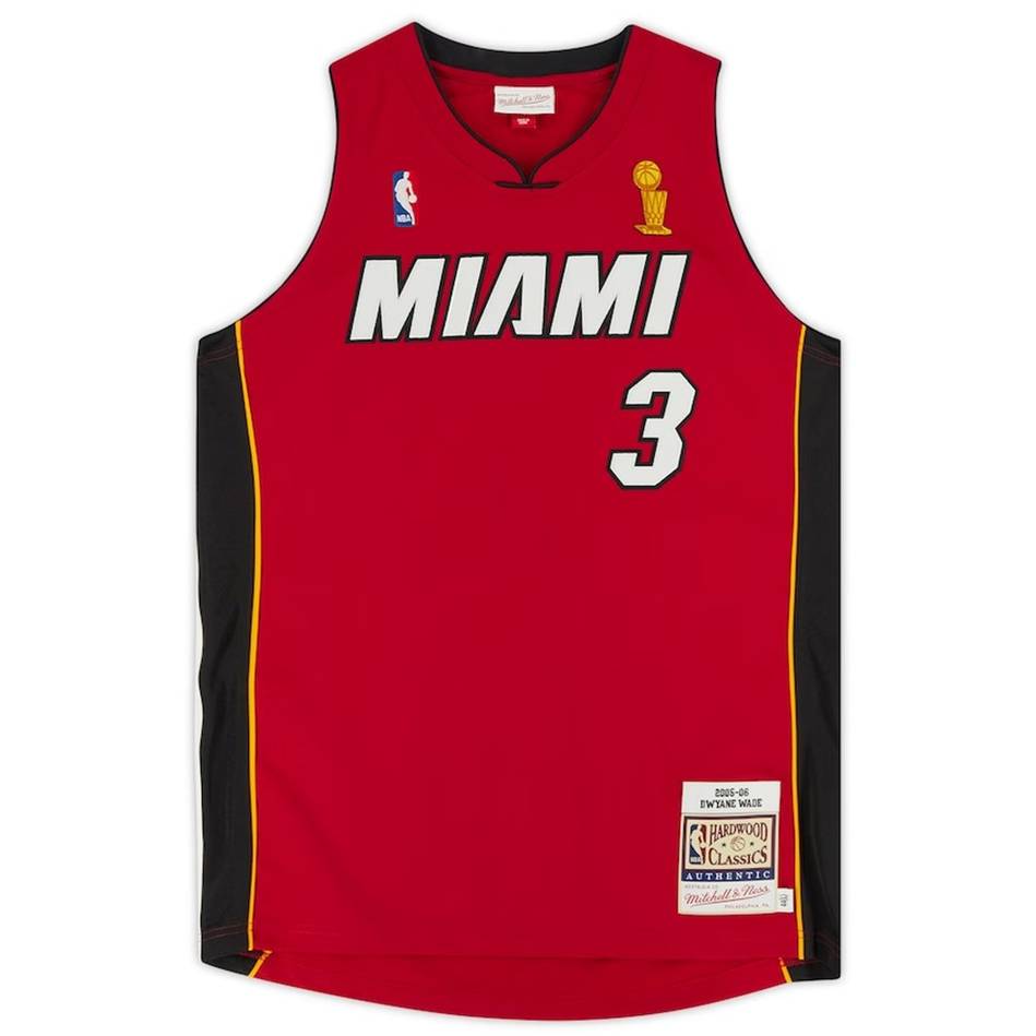 BASKETBALL-Dwayne Wade Red Miami Heat Jersey Framed