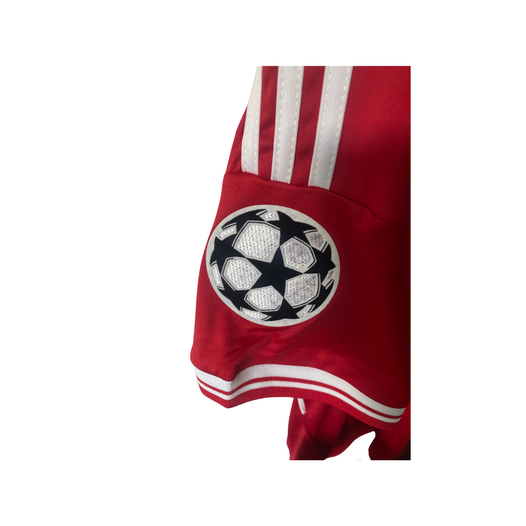 Arjen Robben Bayern Munich Champions League Kit 12/13 (L)